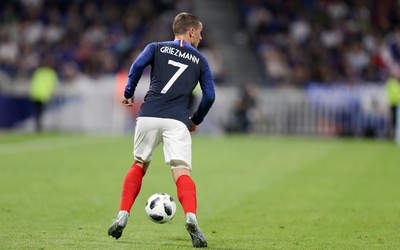 168电竞-内马尔慈善赛传递爱心